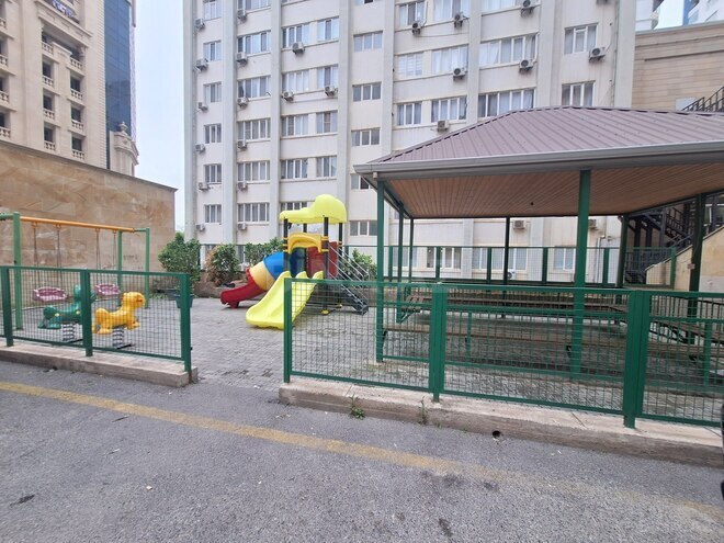 Продаётся 4-комн. новостройка 210 м², м. Низами, photo 3 from 13