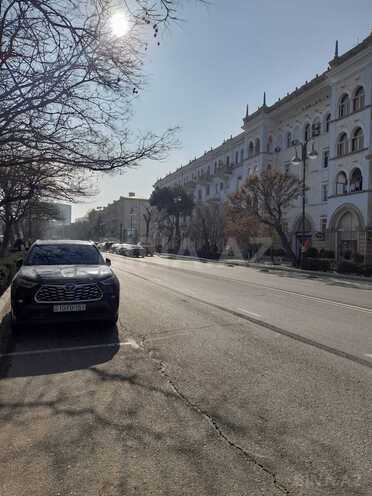 Продаётся 2-комн. вторичка 55 м², м. Элмляр Академиясы, photo 3 from 24