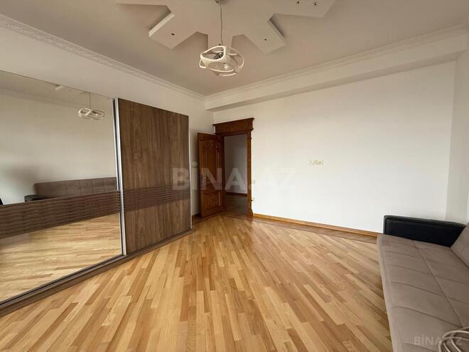 Сдаётся 3-комн. новостройка 155 м², Насиминский  р., photo 8 from 24