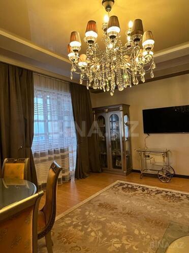 Сдаётся 3-комн. новостройка 138 м², м. 8 ноября, photo 5 from 32