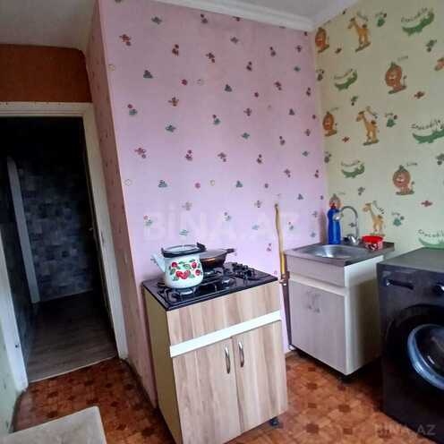 Продаётся 2-комн. вторичка 50 м², м. Нефтчиляр, photo 10 from 18