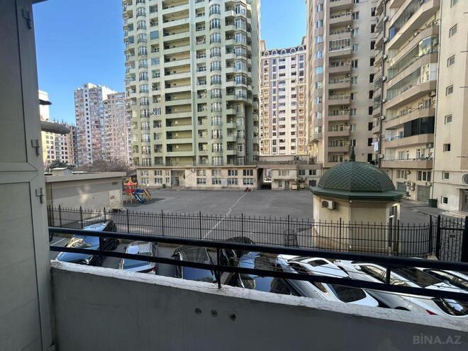 Сдаётся 4-комн. новостройка 160 м², Насиминский  р., photo 18 from 21