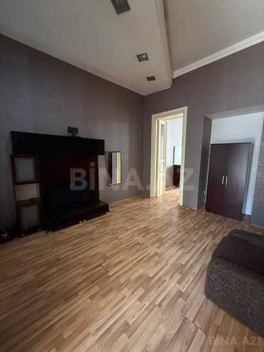 Продаётся 2-комн. вторичка 60 м², м. Ичеришехер, photo 7 from 14