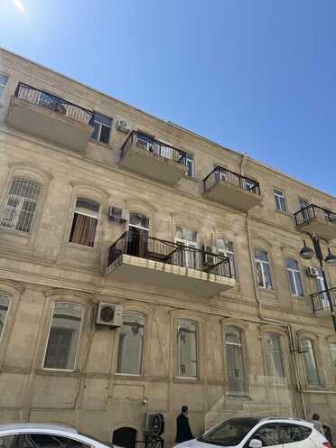 Продаётся 2-комн. вторичка 60 м², м. Ичеришехер, photo 4 from 14