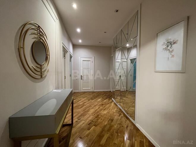 Сдаётся 2-комн. новостройка 105 м², м. 8 ноября, photo 15 from 28