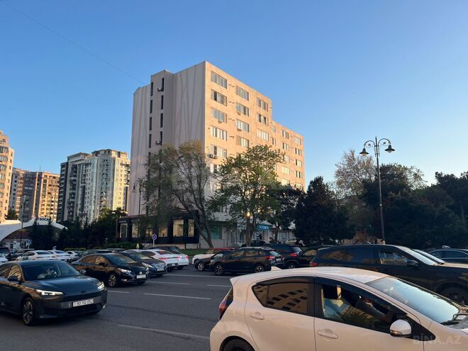 Продаётся 2-комн. вторичка 35 м², м. Гянджлик, photo 19 from 22