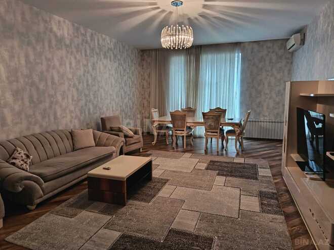 İcarəyə verilir 4 otaqlı yeni tikili 180 m², Gənclik m., photo 1 from 19