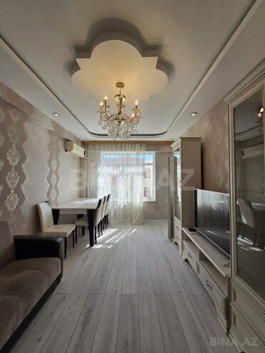Продаётся 3-комн. новостройка 72 м², Абшеронcкий  р., photo 3 from 9