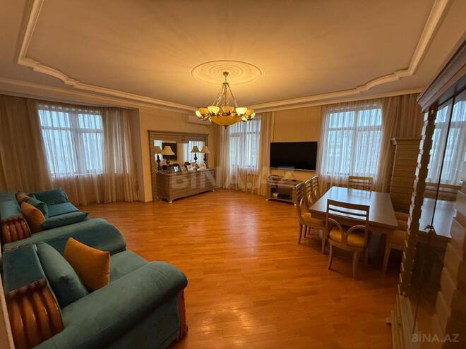 Продаётся 4-комн. новостройка 175 м², Наримановский  р., photo 1 from 17