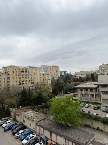 Сдаётся 3-комн. новостройка 100 м², Насиминский  р., photo 21 from 22