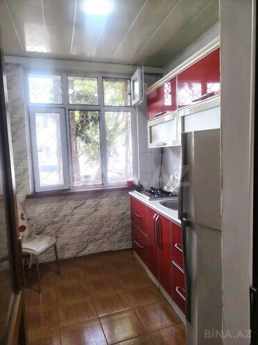Продаётся 1-комн. вторичка 42 м², м. Гянджлик, photo 4 from 7