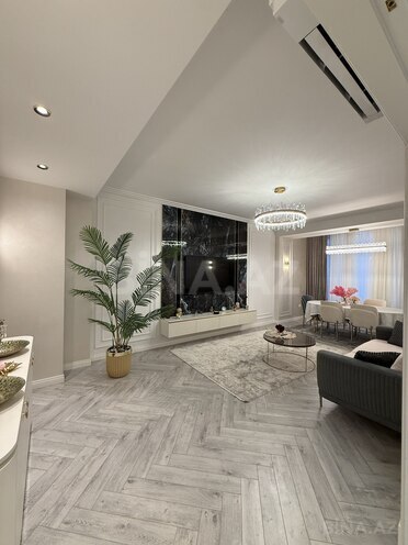 Продаётся 4-комн. новостройка 180 м², Насиминский  р., photo 1 from 23