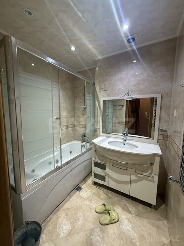 Сдаётся 4-комн. новостройка 140 м², м. Ази Асланов, photo 9 from 17