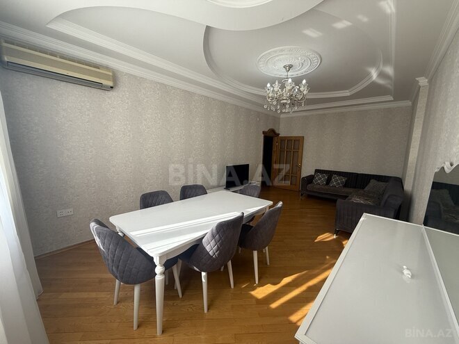 Сдаётся 4-комн. новостройка 140 м², м. Ази Асланов, photo 3 from 17