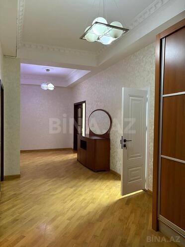 Сдаётся 3-комн. новостройка 140 м², м. Сахил, photo 10 from 13