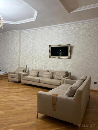 Сдаётся 3-комн. новостройка 140 м², м. Сахил, photo 1 from 13