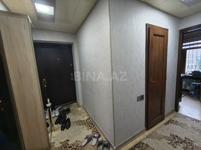 Продаётся 3-комн. вторичка 70 м², м. Элмляр Академиясы, photo 6 from 17