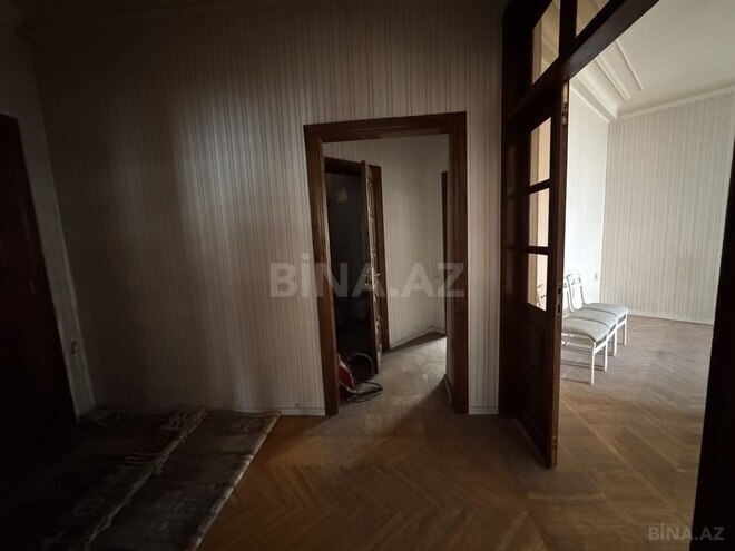 Satılır 2 otaqlı köhnə tikili 70 m², Sahil m., photo 6 from 16