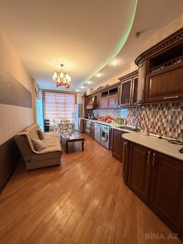 Продаётся 4-комн. новостройка 165 м², м. 8 ноября, photo 8 from 19
