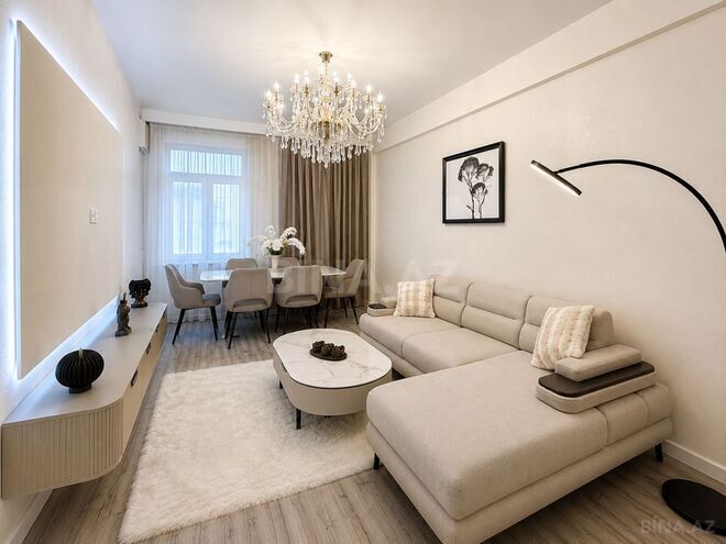 Продаётся 2-комн. новостройка 105 м², Насиминский  р., photo 1 from 15
