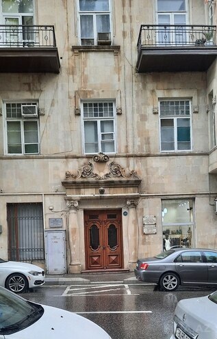 Продаётся 3-комн. вторичка 110 м², м. Ичеришехер, photo 4 from 29