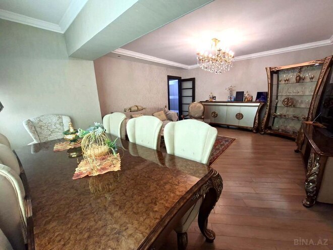 Продаётся 4-комн. новостройка 110 м², м. Кара Караев, photo 3 from 14