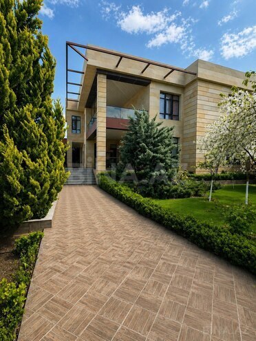 Сдаётся 6-комн. дом/дача 400 м², пос. Бильгях, photo 1 from 17