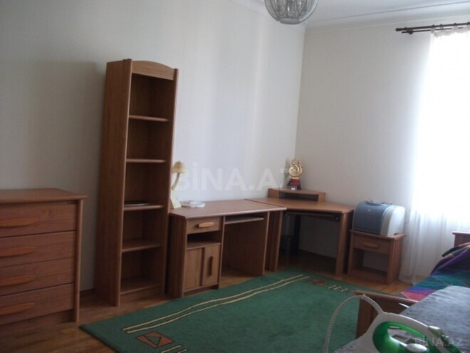 Продаётся 5-комн. вторичка 200 м², Насиминский  р., photo 18 from 26