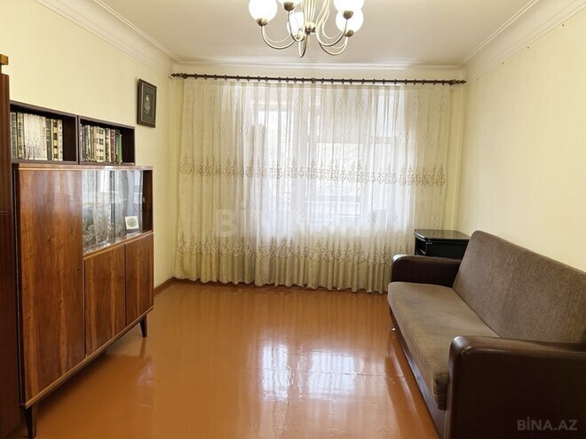 Продаётся 3-комн. вторичка 70 м², м. Элмляр Академиясы, photo 9 from 22