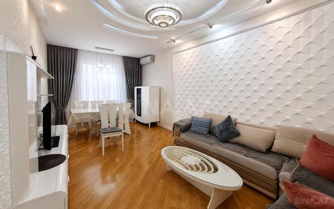 Продаётся 3-комн. новостройка 110 м², м. Низами, photo 1 from 17