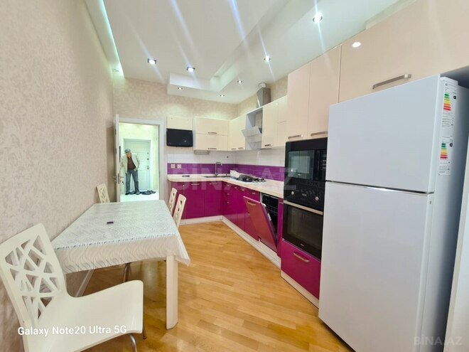 Продаётся 3-комн. новостройка 110 м², м. Низами, photo 7 from 17
