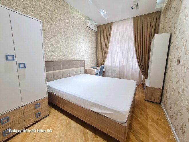 Продаётся 3-комн. новостройка 110 м², м. Низами, photo 10 from 17