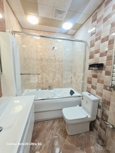 Продаётся 3-комн. новостройка 110 м², м. Низами, photo 16 from 17