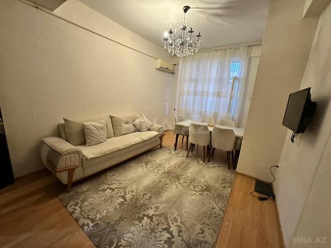 Продаётся 3-комн. новостройка 70 м², м. Ази Асланов, photo 1 from 13