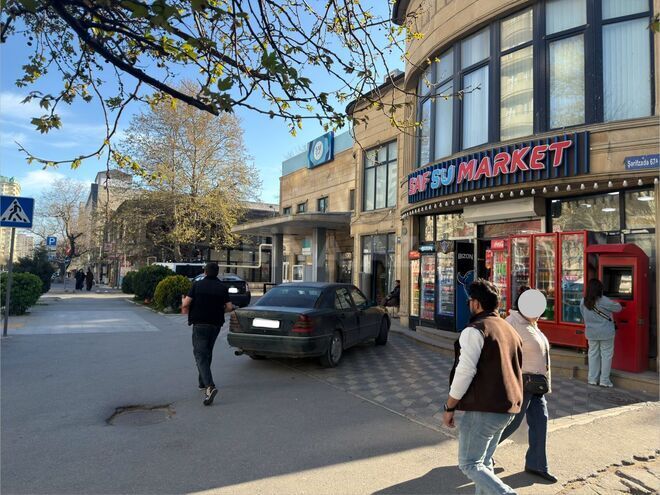 Сдаётся  объект 20 м², м. Иншаатчылар, photo 1 from 8