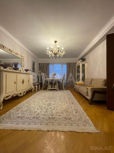 Продаётся 4-комн. вторичка 105 м², м. Элмляр Академиясы, photo 10 from 31