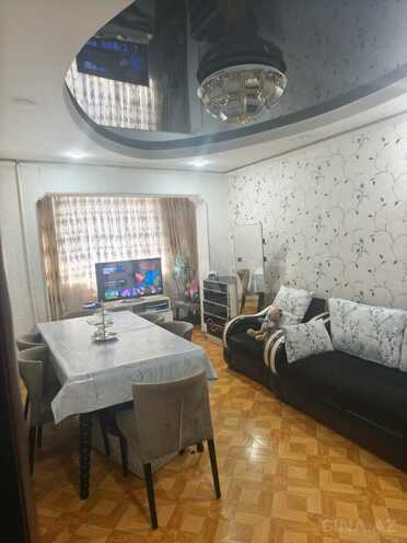 Продаётся 4-комн. вторичка 105 м², Хатаинский р., photo 1 from 10