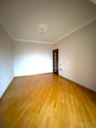 Продаётся 3-комн. вторичка 90 м², Хатаинский р., photo 7 from 21
