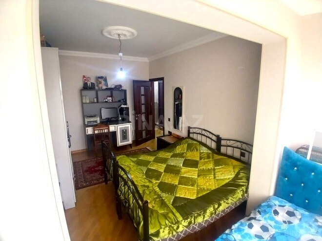 Продаётся 3-комн. вторичка 90 м², Хатаинский р., photo 11 from 21