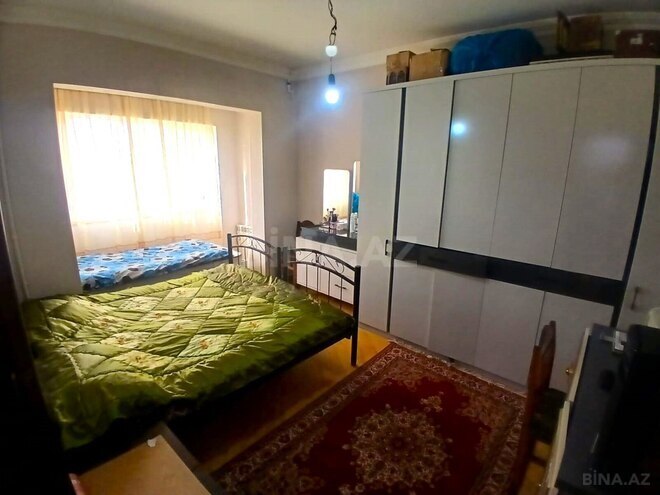 Продаётся 3-комн. вторичка 90 м², Хатаинский р., photo 10 from 21