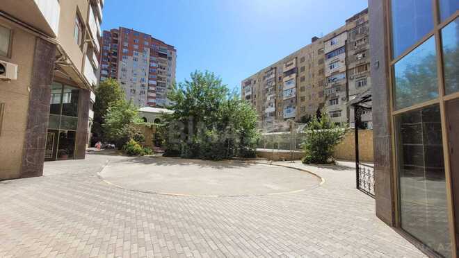 Продаётся 4-комн. новостройка 196 м², м. Элмляр Академиясы, photo 29 from 32