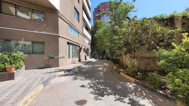 Продаётся 4-комн. новостройка 196 м², м. Элмляр Академиясы, photo 30 from 32