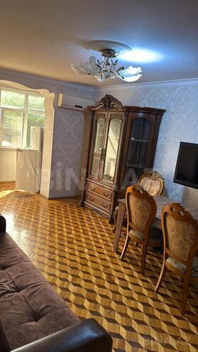 Сдаётся 3-комн. вторичка 90 м², м. 8 ноября, photo 3 from 10