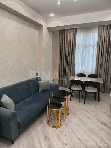 Продаётся 2-комн. новостройка 40 м², м. Кара Караев, photo 1 from 11