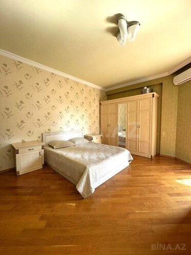 Сдаётся 3-комн. новостройка 110 м², м. Ичеришехер, photo 9 from 14