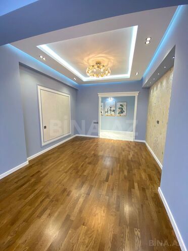 Продаётся 2-комн. новостройка 85 м², м. Элмляр Академиясы, photo 4 from 8
