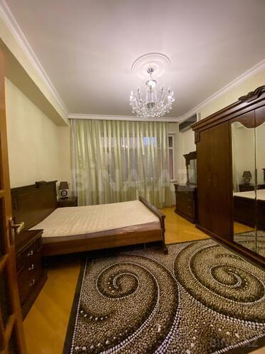 Сдаётся 3-комн. новостройка 135 м², м. Нариман Нариманов, photo 26 from 30