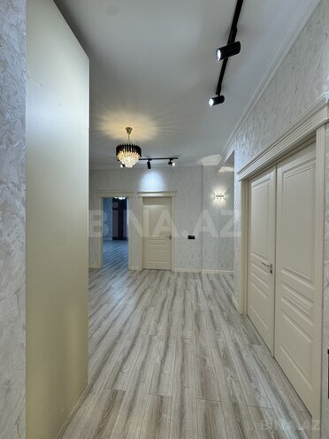 Продаётся 3-комн. новостройка 145 м², м. Ази Асланов, photo 1 from 18