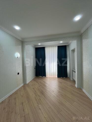 Продаётся 3-комн. вторичка 75 м², м. Ази Асланов, photo 3 from 17