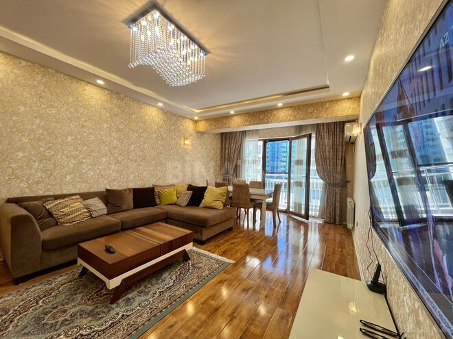 Сдаётся 2-комн. новостройка 72 м², м. Шах Исмаил Хатаи, photo 1 from 17